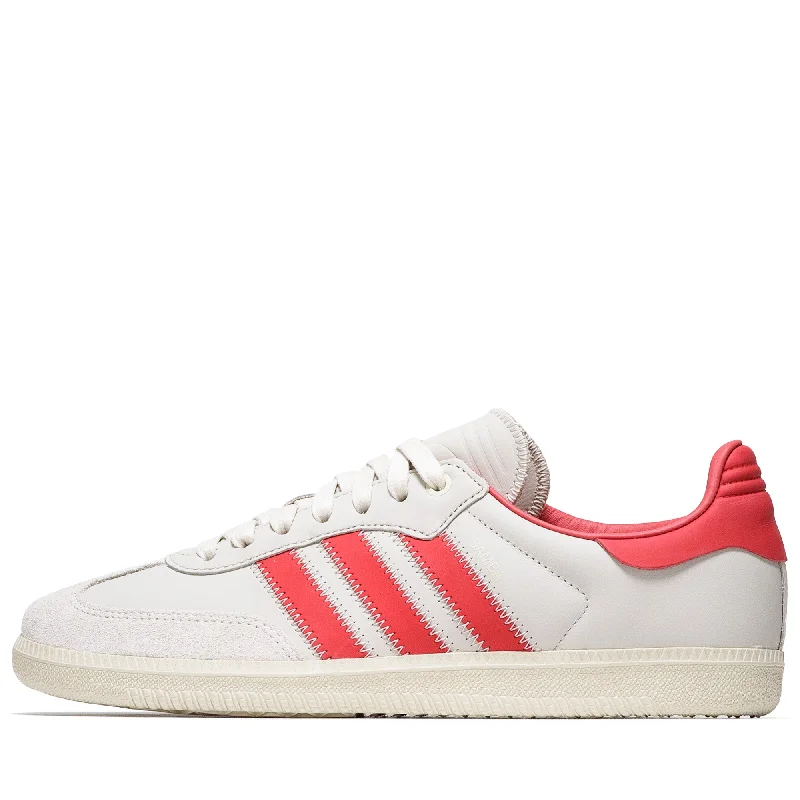 Fashionable Summer Shoes Humanrace x Adidas Samba - Glory Red/Alumina