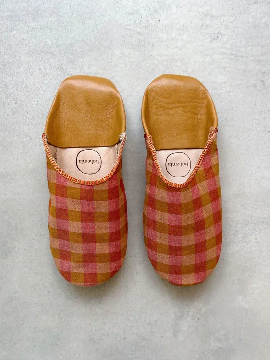 Trendy Walking Shoes Margot Linen Babouche Slippers, Burnt Orange Check