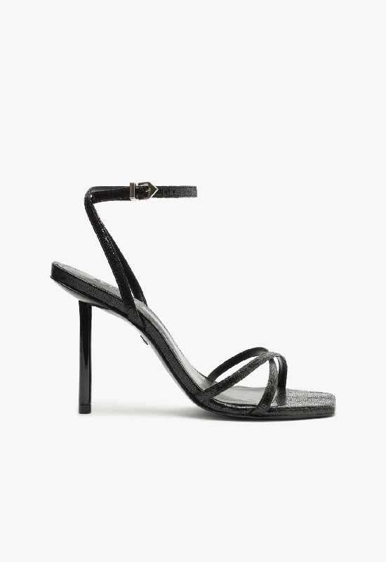 Eva Sandal