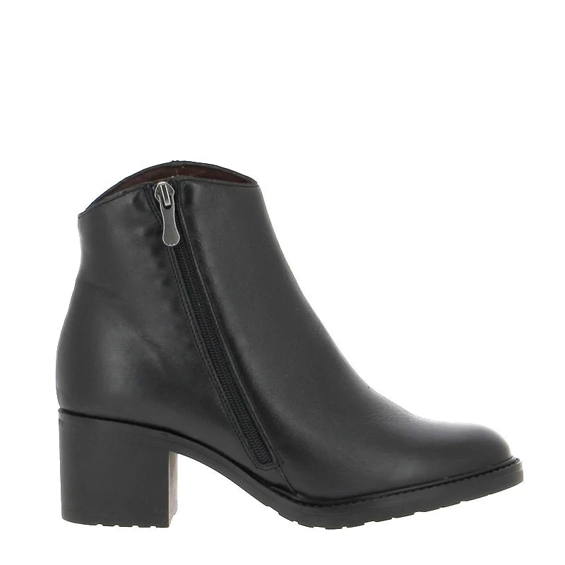 Neo 21141NE Heeled Ankle Boot