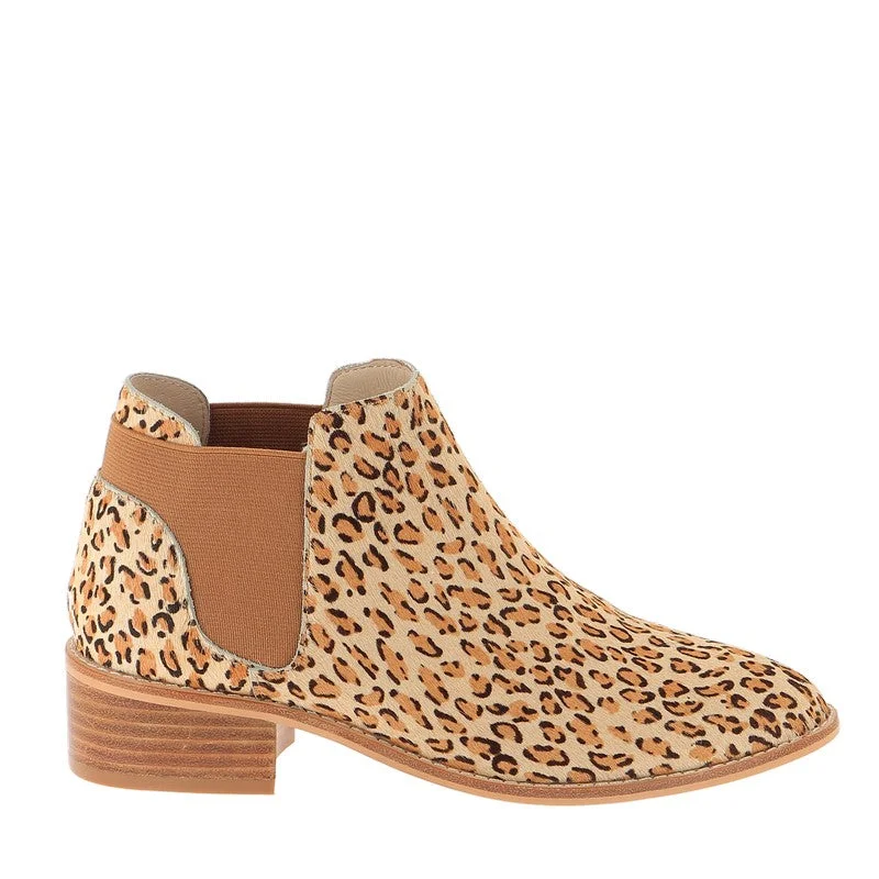 Trendy Platform Sneakers Nude Rylee Leopard Pony Ankle Boot